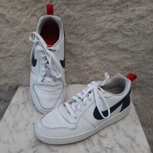 Nike 839985-105 Boy's Nike Court Borough Low Basketball Shoes White Blue 5.5